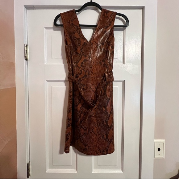 #144 AQUA BROWN SNAKESKIN BELTED SLEEVELESS DRESS SMALL - Picture 1 of 7